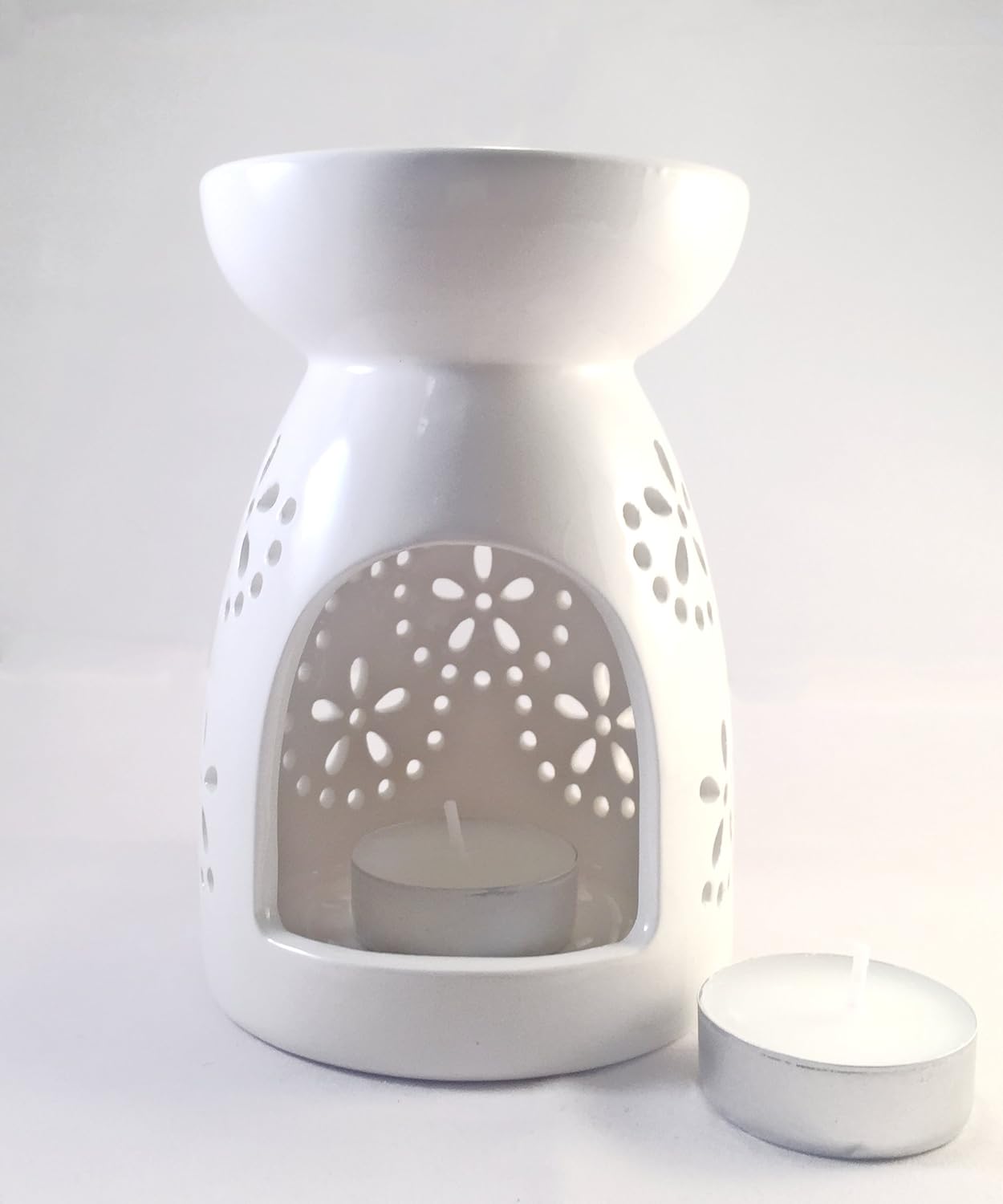 Ceramic Essential Oil Burner & Tealight Holder with two candles (White