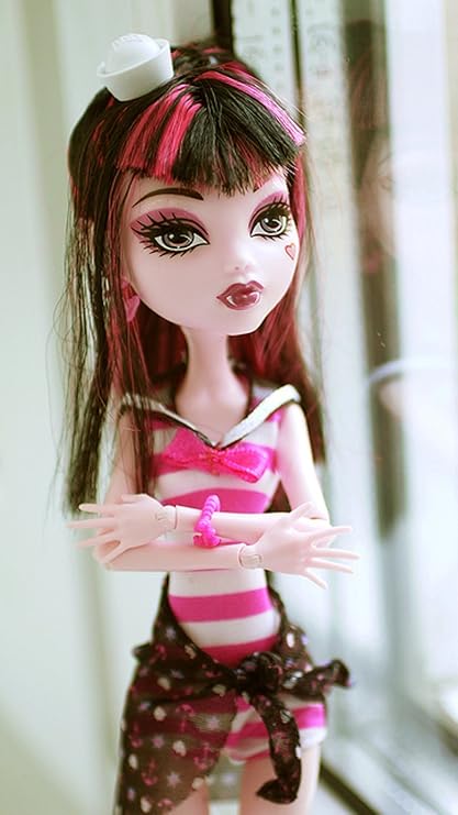 draculaura skull shores