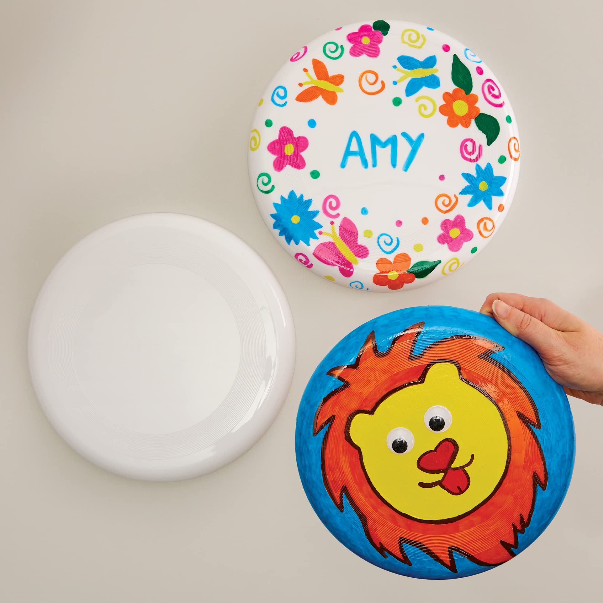 Baker Ross FX738 Dyo Frisbees - Pack of 3, Kids Colour in Arts and Crafts