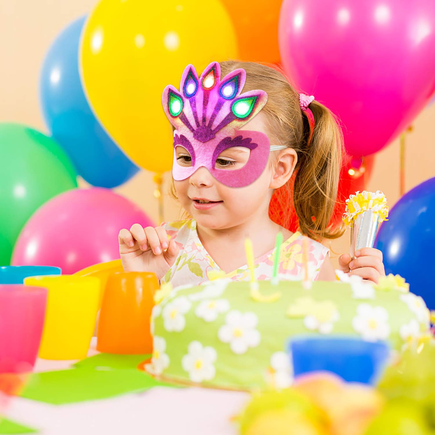 Halloween Party Mask, Fascigirl 8PCS LED Cartoon Eye Mask Unicorn Peacock Eye Mask for Kids Party Favors Costume Halloween Party Supplies for Adults Kids