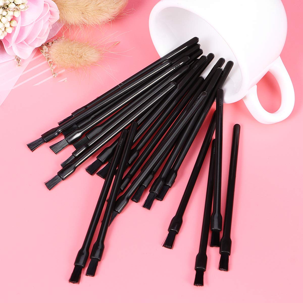 Frcolor Disposable Lip Gloss Brushes Lipstick Wands Applicator Flat Brush Makeup Cosmetic Tools (100 Pcs): Beauty