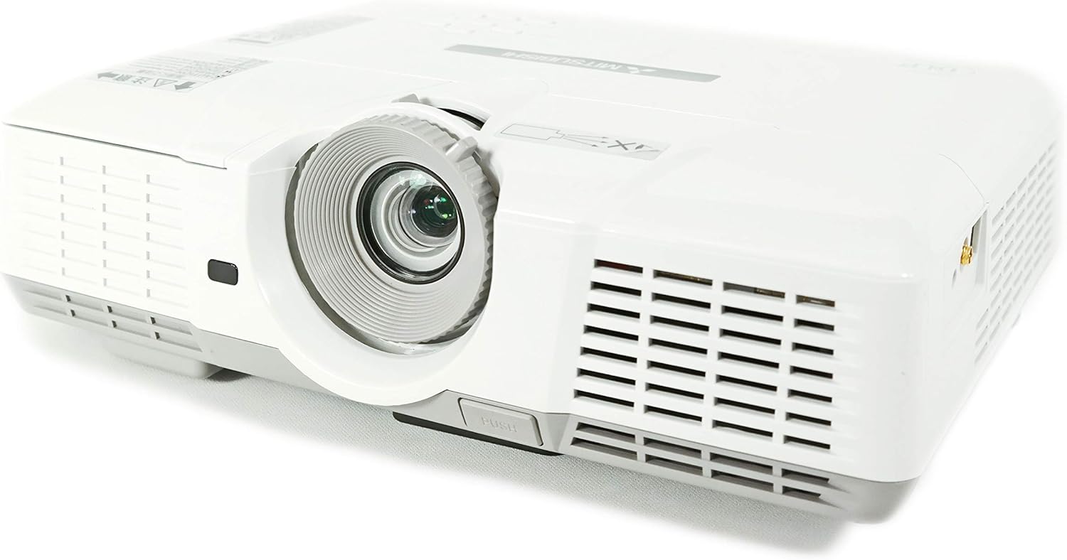 Mitsubishi XD530U Multimedia Projector 1024 x 768 XGA 4