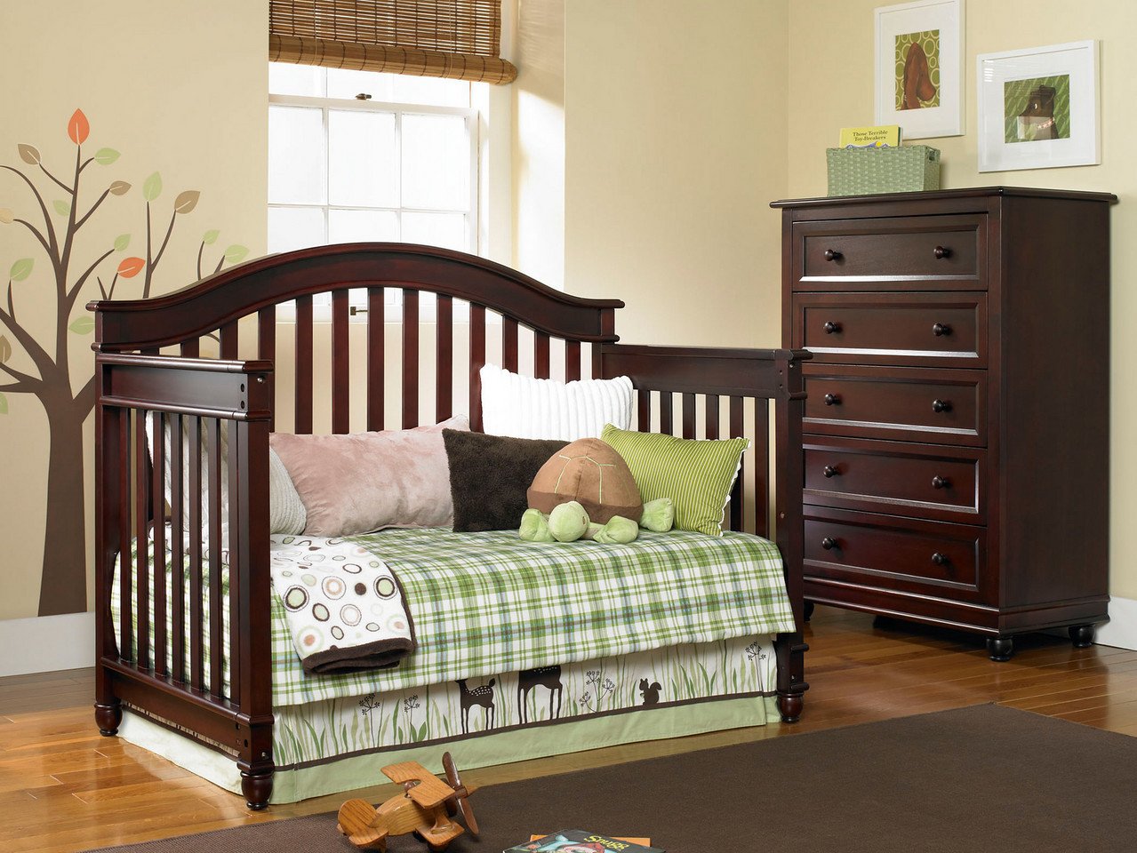 europa baby palisades convertible crib