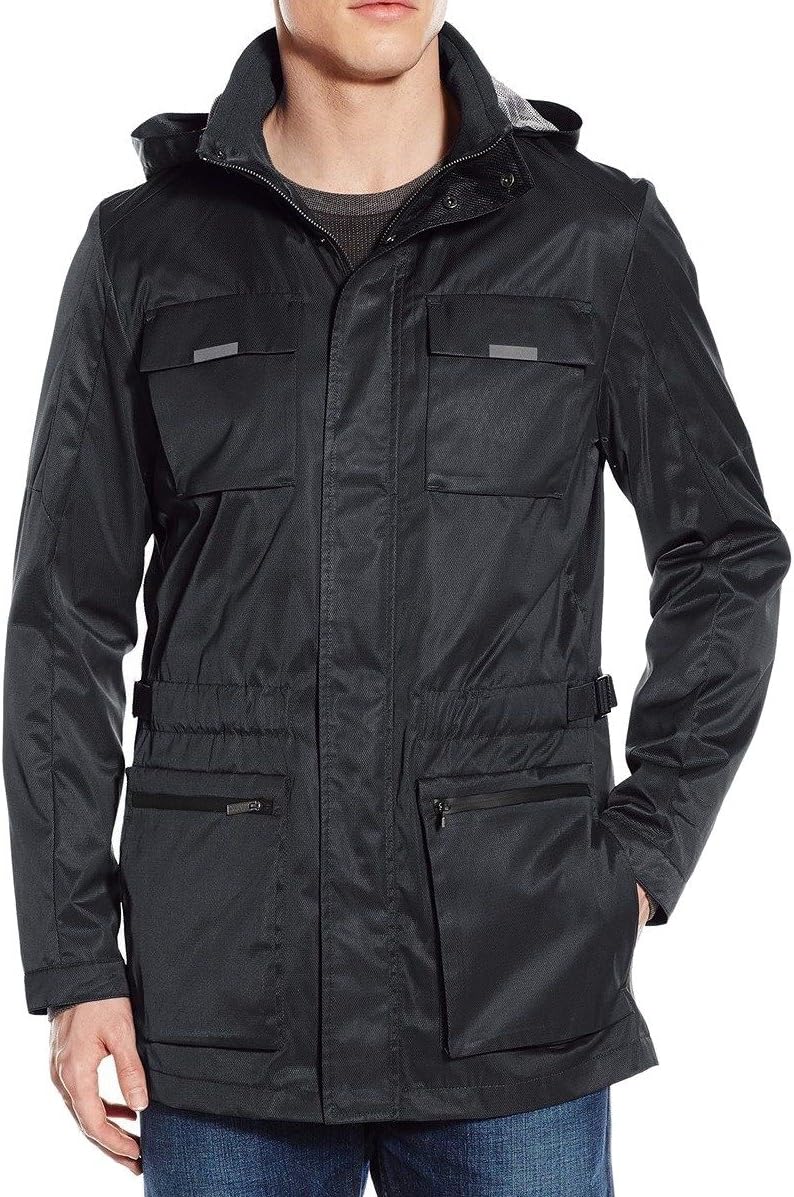 Chamarra Negra Calvin Klein Calvin Klein de los Hombres Repelente de Lluvia Chamarra con Relieve