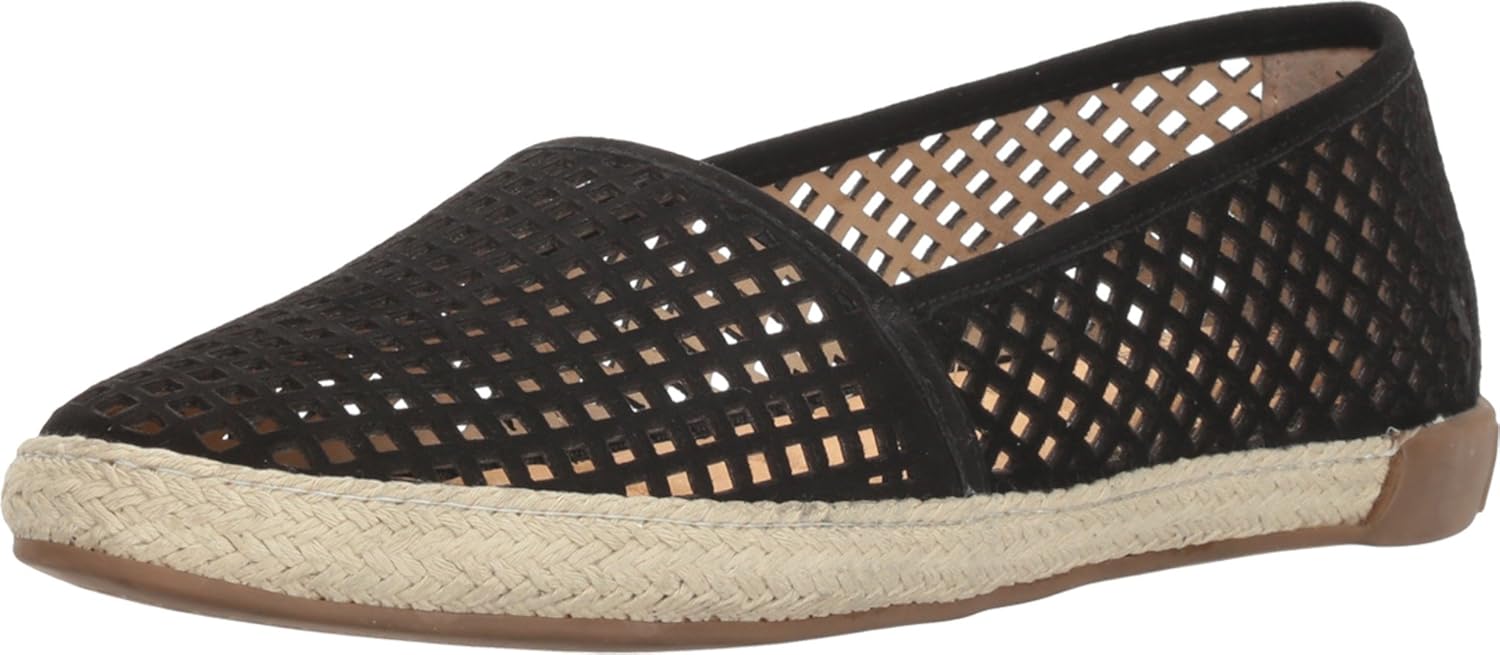 Me Too Adam Tucker Women�s Milo 14 SlipOn