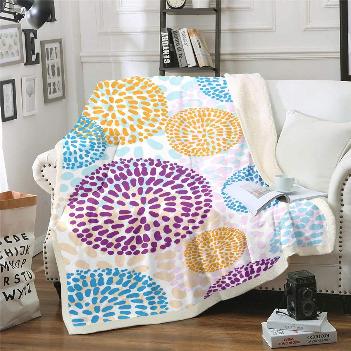 Round Dot Pattern Blanket 130 x 150 cm Colourful Abtract Art Cuddly