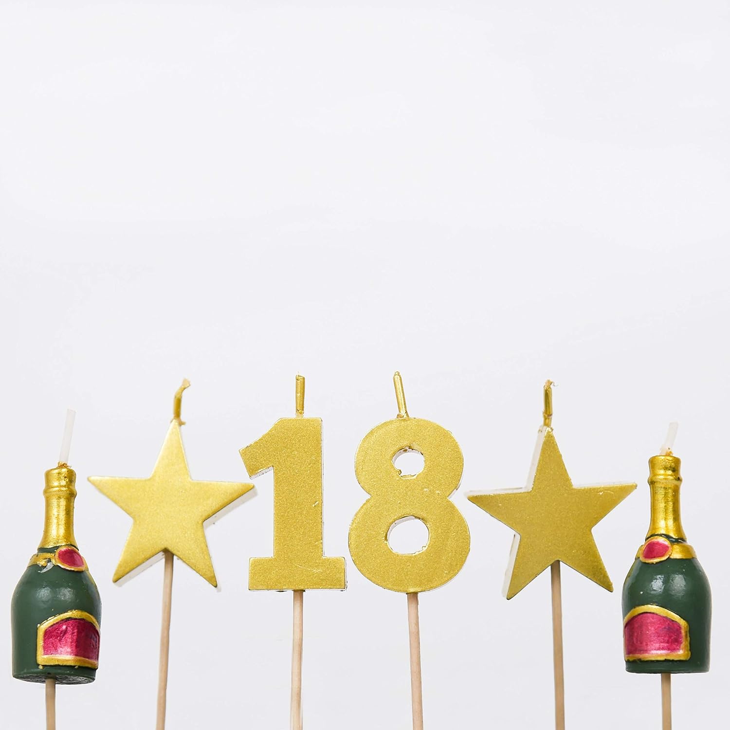 Smiling Faces Birthday Candles for Cake Topper Decoration Design Animals Pirate Football 1 30 40 50 21 Number Candle Easy Use Perfect for Parties Special Occasions