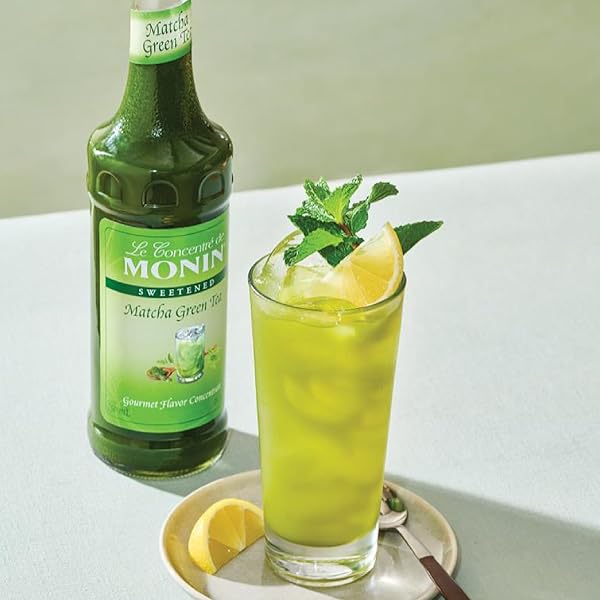 MONIN – MATCHA GREEN TEA CONCENTRATE, ORGANIC JAPANESE MATCHA, 40MG CAFFEINE, GREAT FOR LATTES, LEMONADES & DESSERTS, NON-GMO, GLUTEN-FREE (GLASS, 750 ML)