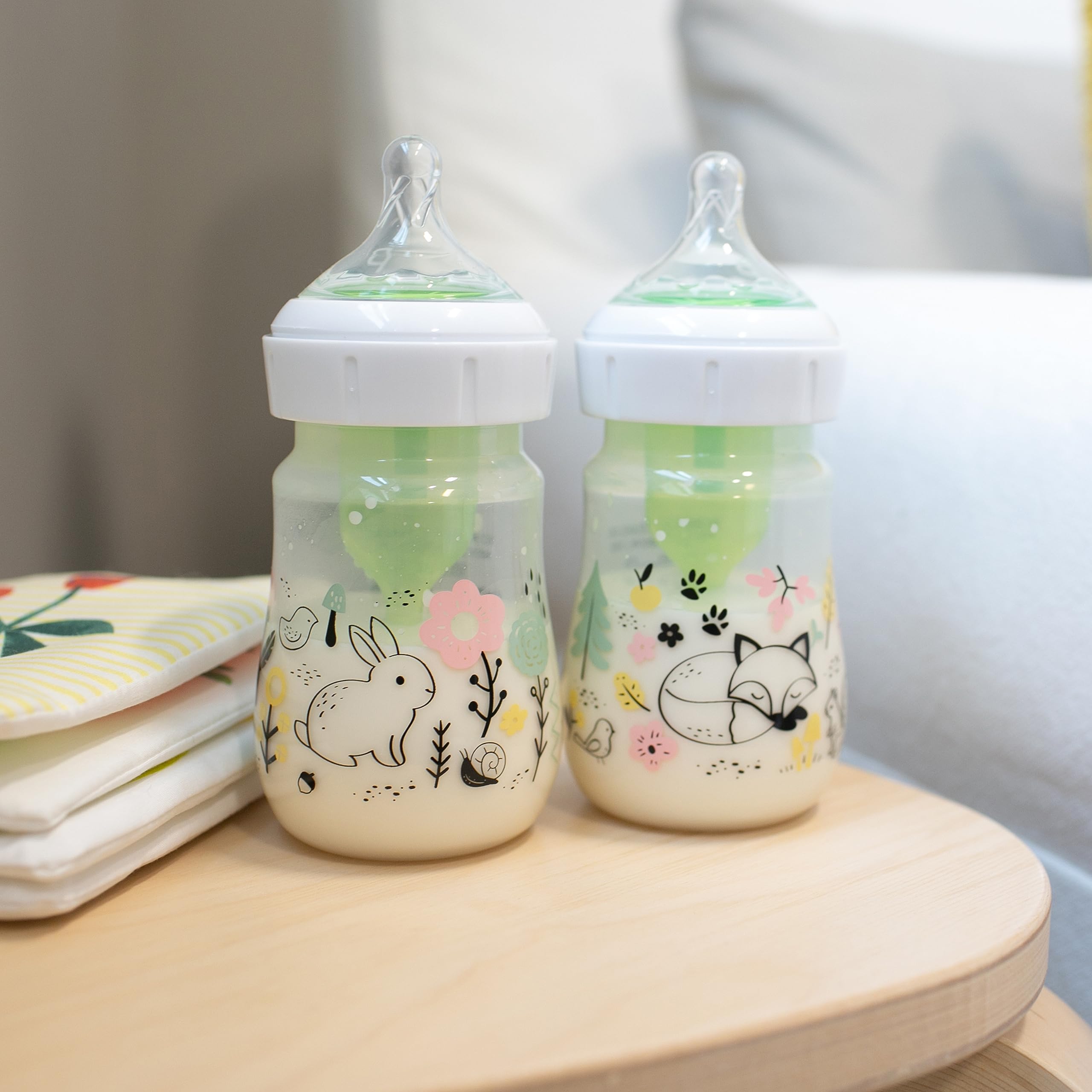 Dr. Brown’s Natural Flow® Anti-Colic Options+™ Wide-Neck Baby Bottle Designer Edition Bottles, Woodland Decos, 5 oz/150 mL, Level 1 Nipple, 2-Pack, 0m+