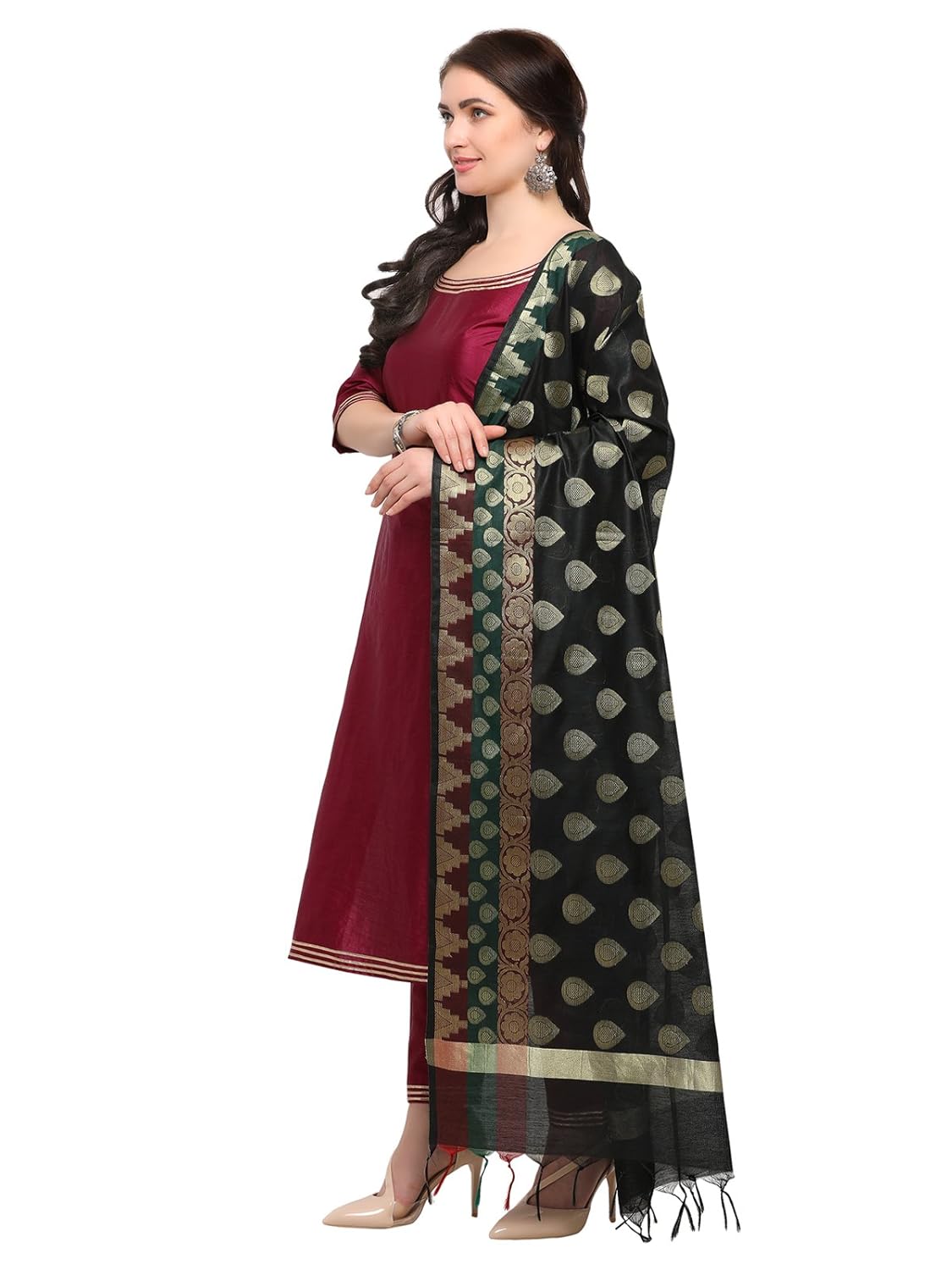 inddus women's cotton blend zari woven dupatta (ind-isk-527-b-dp, black and gold)
