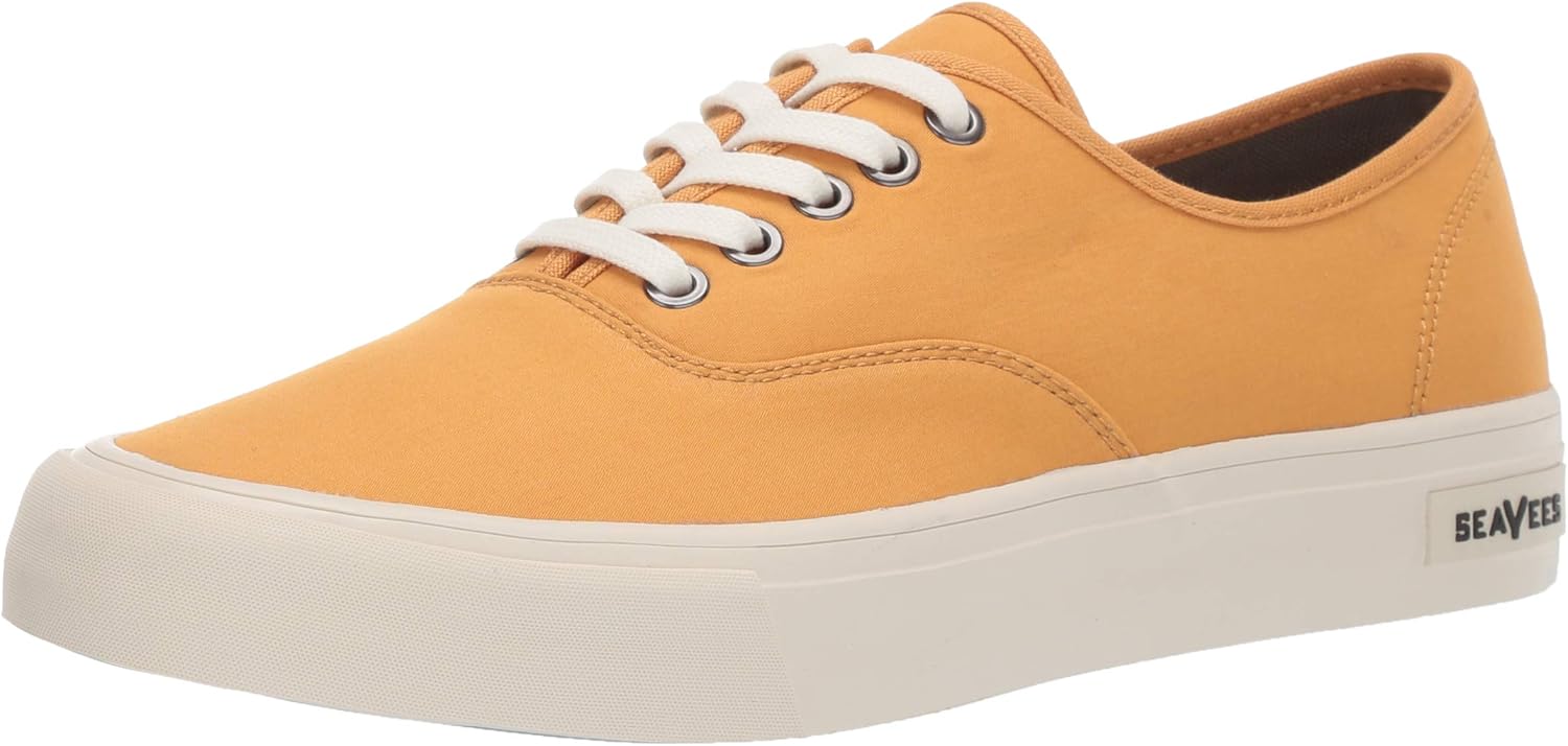 SeaVees Men's Legend Sneaker Standard