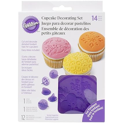 Wilton 2104-0056 14-Piece Cupcake Decorating Set Flowers