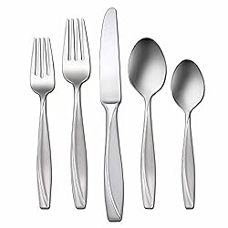 Oneida Cleo 45-pc. Flatware Set