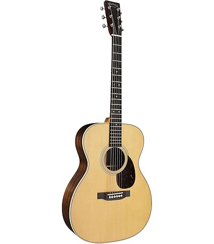 Amazon.com: Martin 000-28 EC Guitar : Musical Instruments