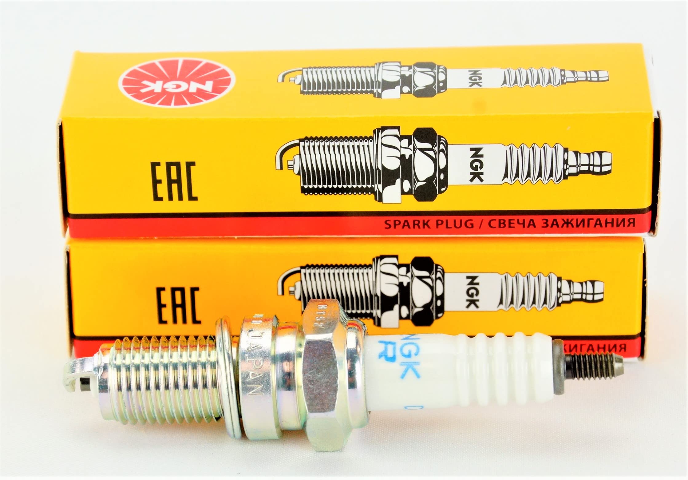 2 PCSNEW --- NGK # 4929 Standard Spark Plugs