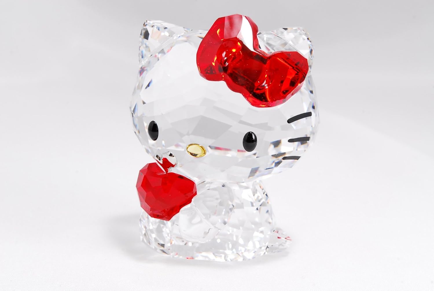 SWAROVSKI Hello Kitty Red Apple