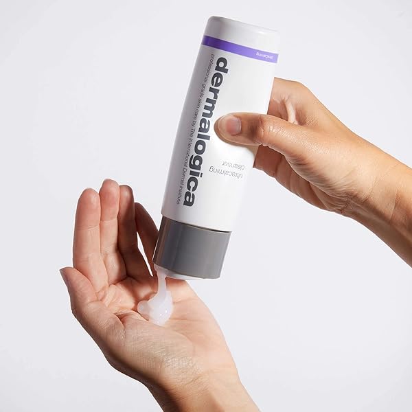 DERMALOGICA ULTRACALMING CLEANSER (8.4 FL OZ) GENTLE NON-FOAMING FACE WASH FOR SENSITIVE SKIN – NO ARTIFICIAL FRAGRANCES OR COLORS