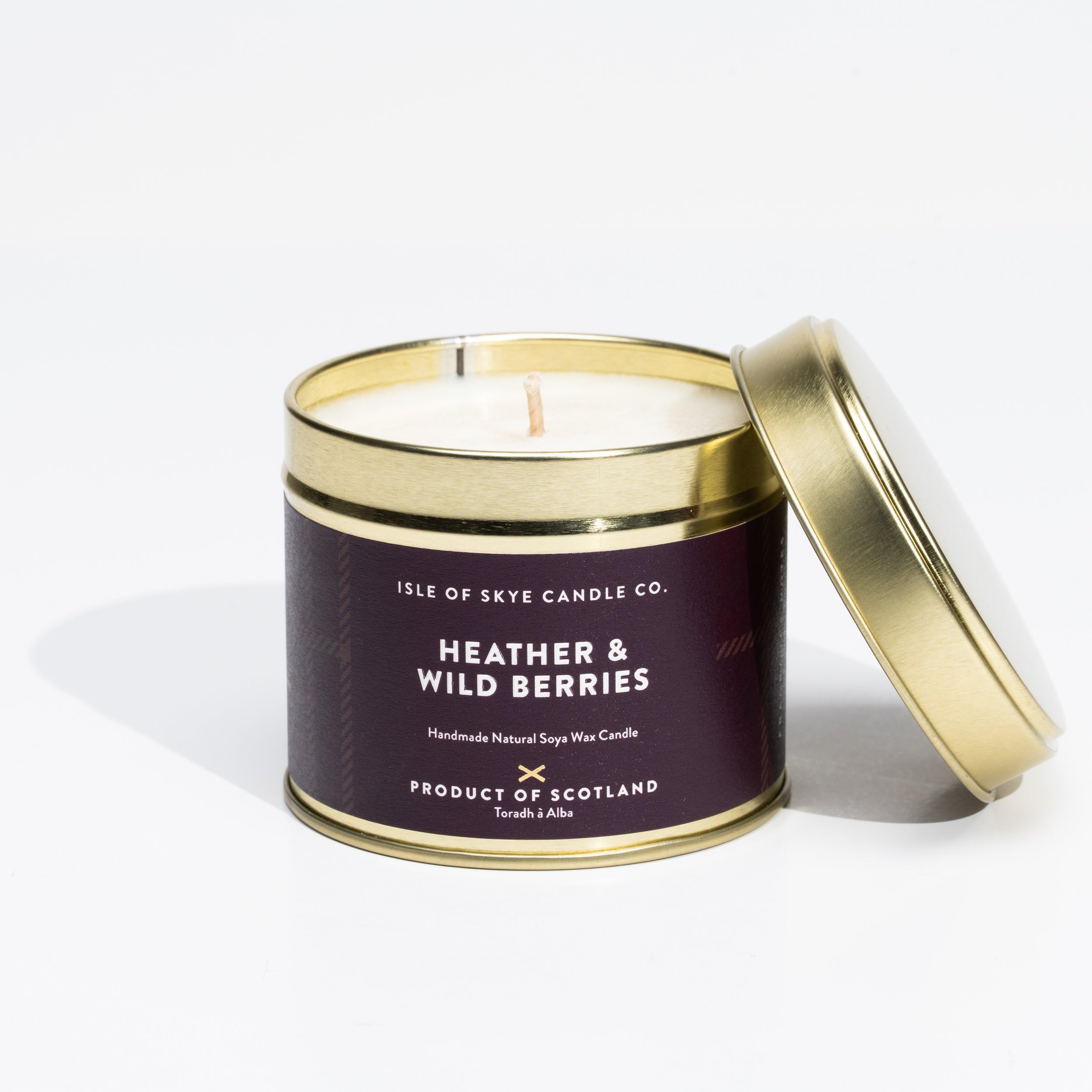 Isle of Skye Candle Company Heather and Wild Berries Travel Container | Natural Soy Wax Candle | Handmade in Scotland | Premium Scented Candle | Lightweight Metal Packaging | 45 Hours Burn Time