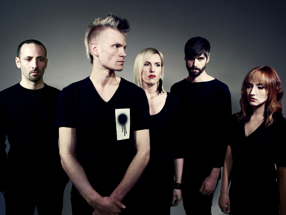 Mother Mother bei Amazon Music