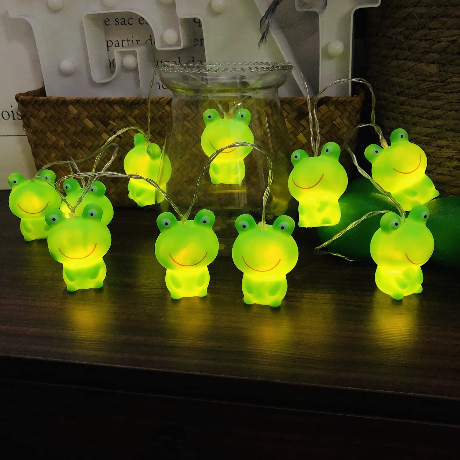 Riaxuebiy 5.4FT Cute Frog String Lights,10LEDs Cartoon Animal Green Frog Lights,Battery Powered Frog Night Lights for Halloween Christmas Party Bedroom Decoration