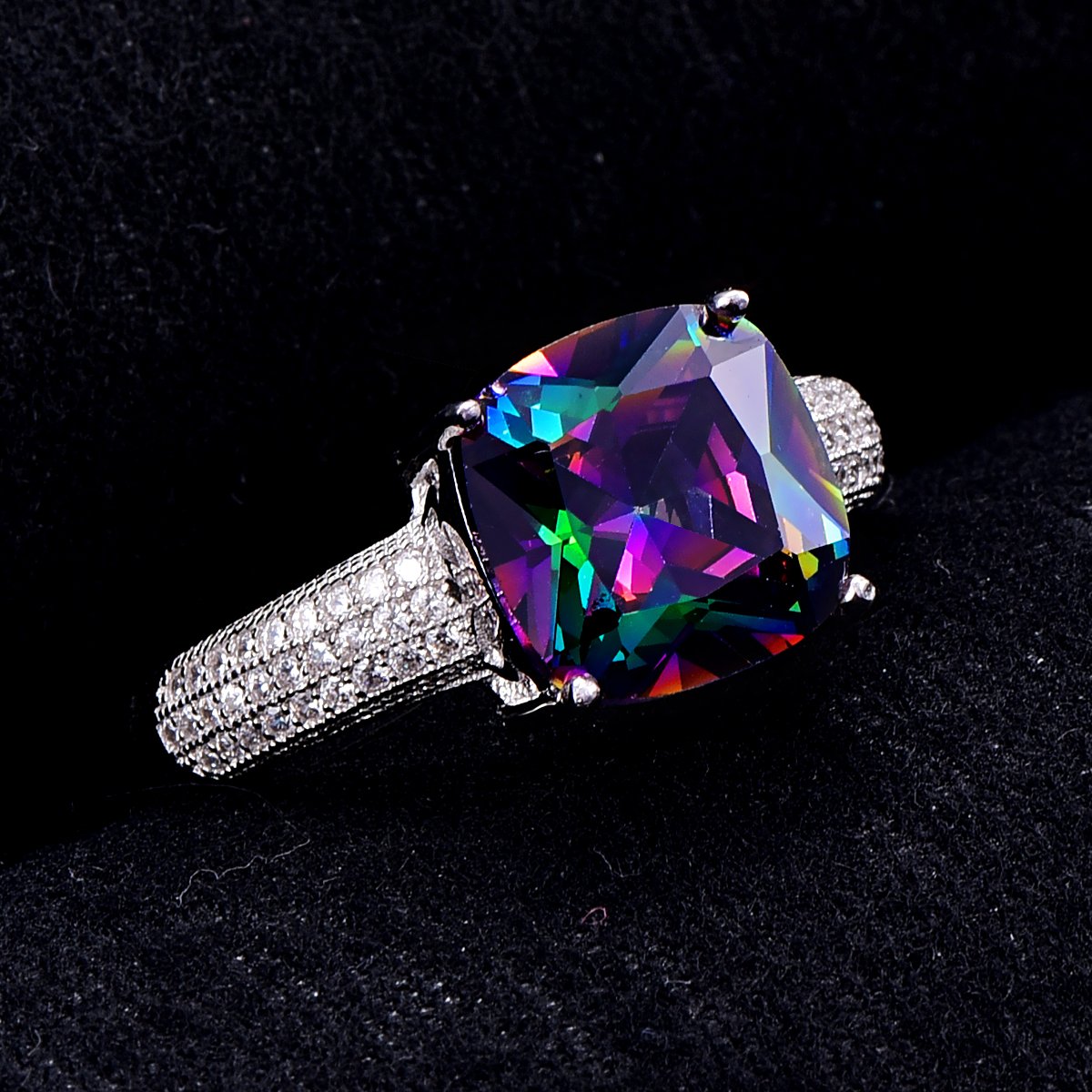 мистик топаз. мистик топаз маятник. мистик топаз камень натуральный. мистик топаз минерал. кольцо с мистик топазом.