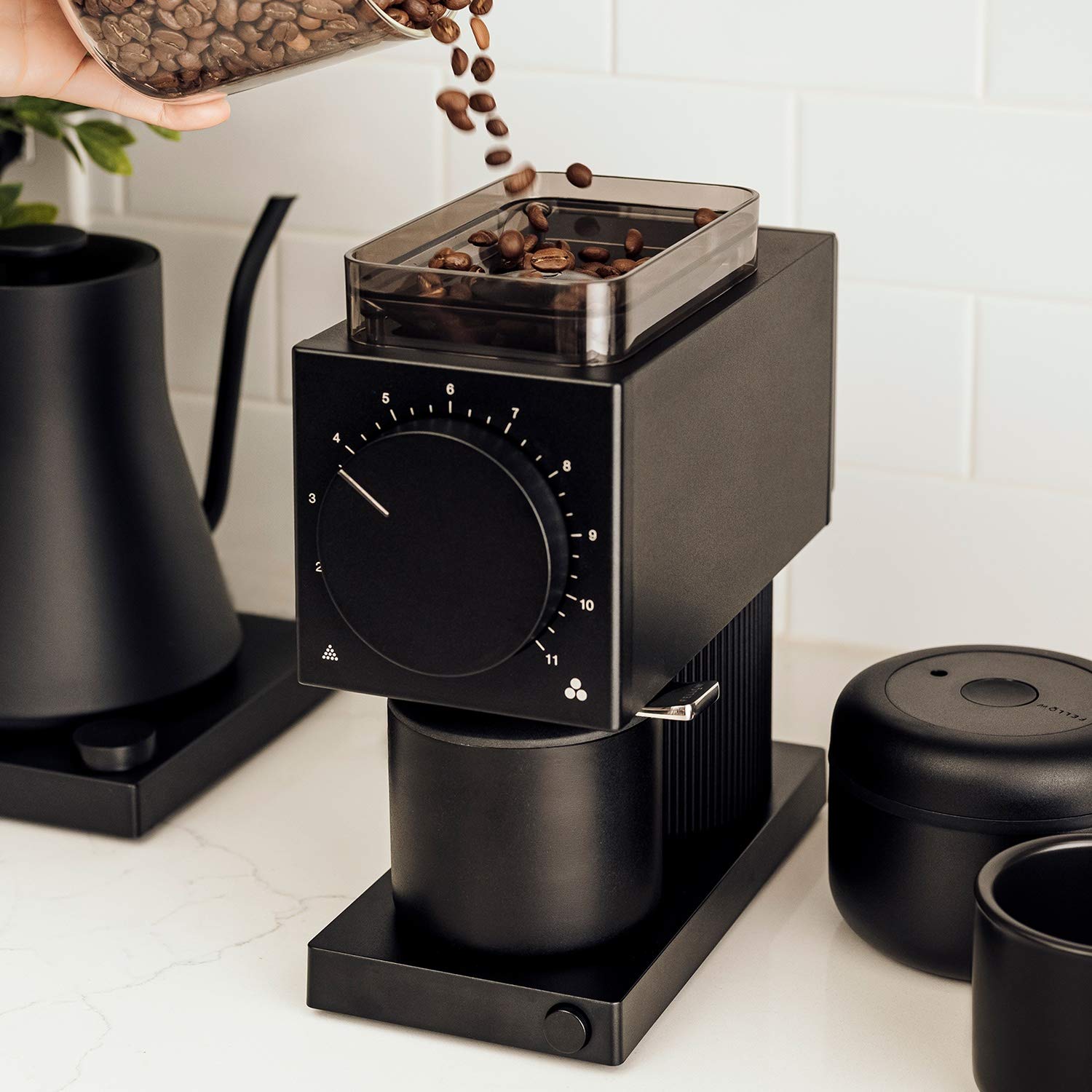 Fellow Ode Brew Grinder - Burr Coffee/Coffee Bean Grinder with 31 Settings for Drip, French Press & Cold Brew - Small Footprint Electric Grinder - Matte Black