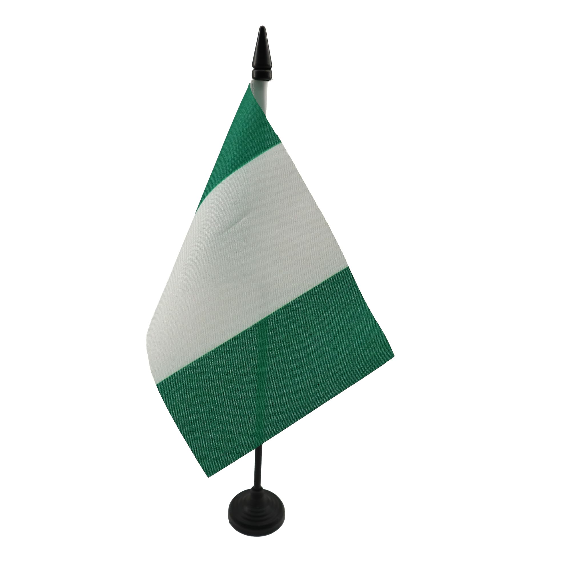 AZ FLAG - Nigeria Table Flag 4'' x 6'' - Nigerian Office Mini Banner 100% Polyester 15 x 10 cm - Mini Desk Flag with 10'' Pole and Black Plastic Base