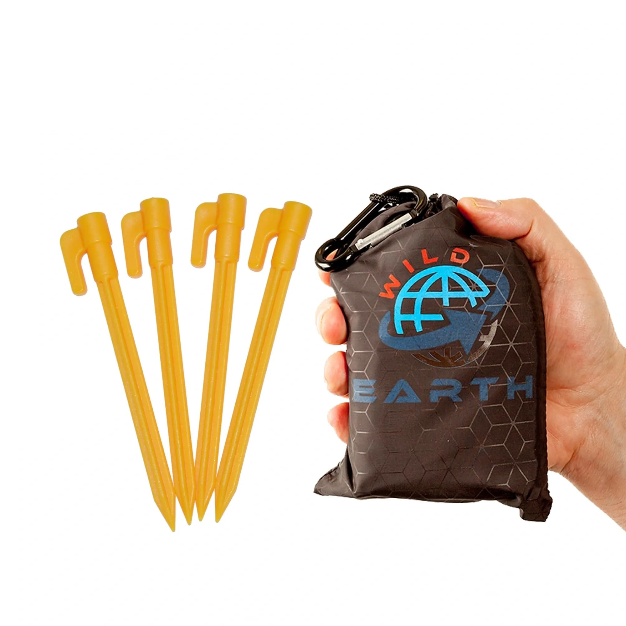 Wild Earth lightweight portable pocket beach, camping, hiking and travel blanket, Black and blue