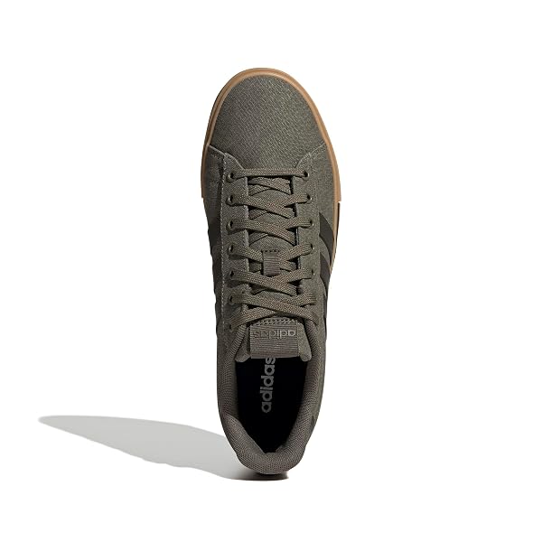 ADIDAS UNISEX-ADULT DAILY 4.0, OLIVE STRATA/SHADOW OLIVE/GUM, 4