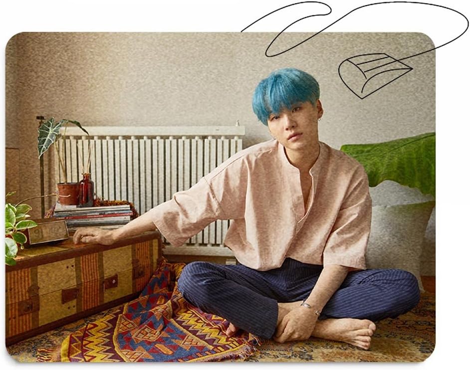 Loheag Clinor BTS Bangtan Boys Mouse Mat, Love Yourself, Jungkook, Jimin, V, Suga, Jin, J-Hope, Rap Monster, Excellent Gift for the Fan Army multicolour Suga 26 x 21 cm