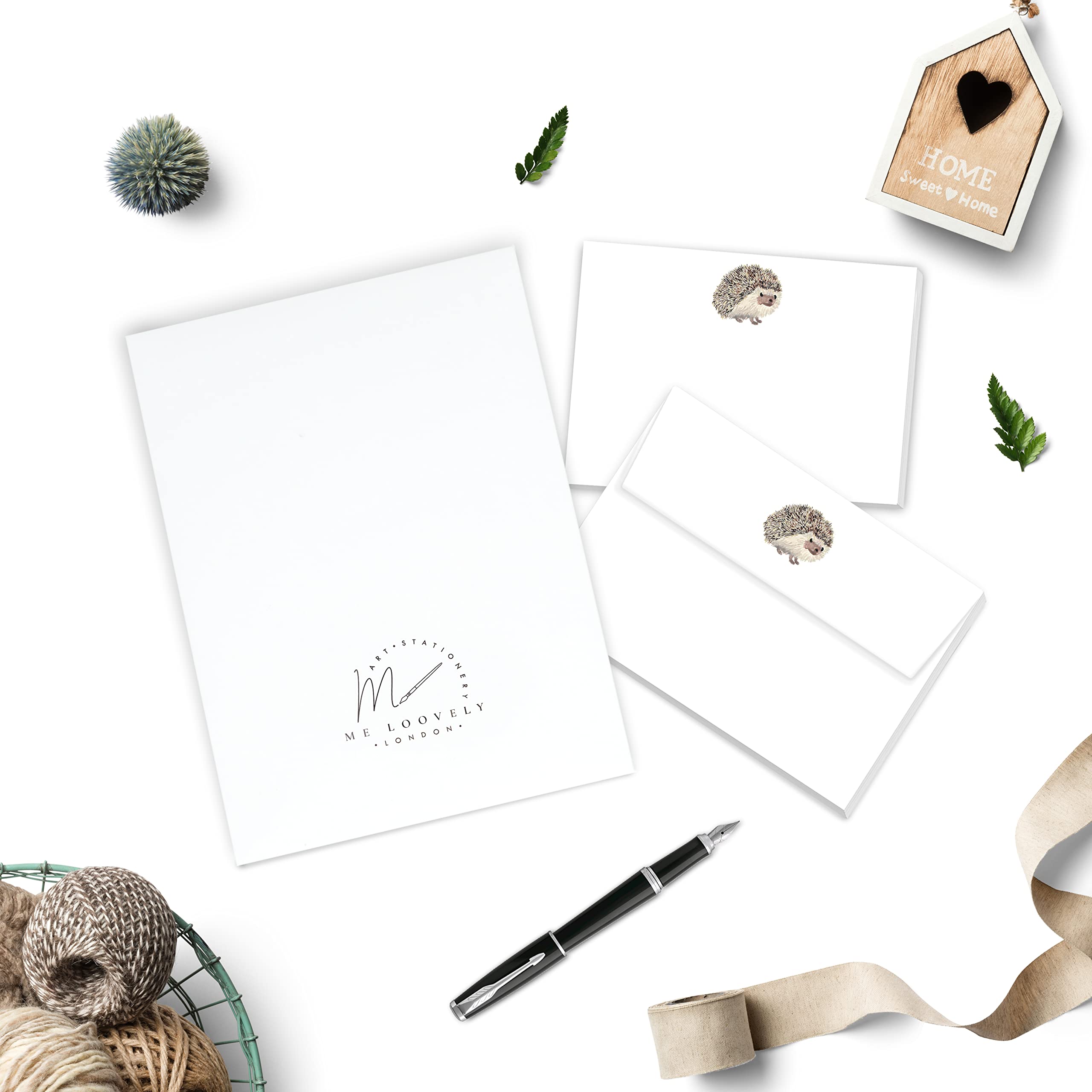 Me Loovely Hedgehog Notecard and Envelopes Sets All Occasion Flat Greeting Correspondence Cards A6 Size Notecards Set for Writing & Christmas Gifts (10 Cards and 10 Envelopes with Gift Envelope)