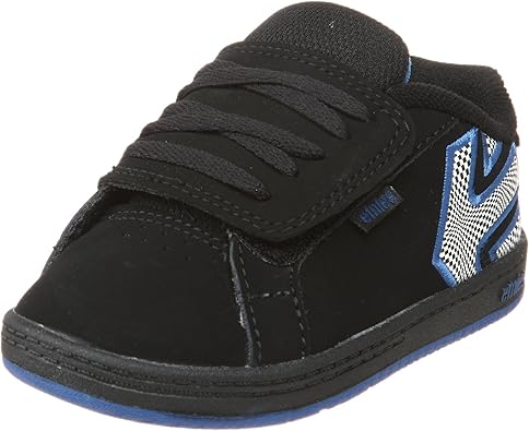 etnies kids skate shoes