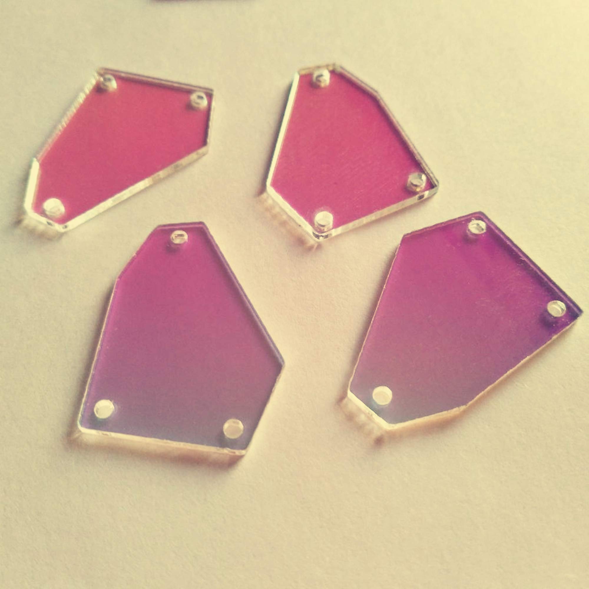 30PCS of Sew On Acrylic Irregular Mirror,DIY Mirrored Rhinestones for Costume Evening Dresses Cloth Garment Accessory 35MM (AB, 35MM)