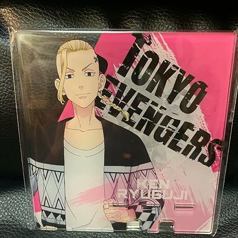 Amazon 東京卍リベンジャーズ ロフト アクリルスマホスタンド ドラケン おもちゃ おもちゃ