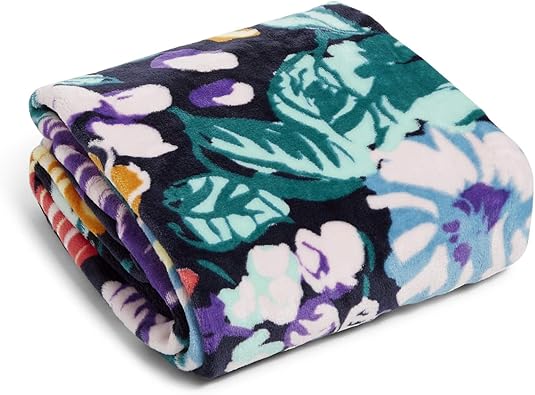 Vera Bradley Fleece Blanket 2025