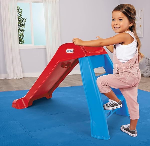 LITTLE TIKES FIRST SLIDE FOR KIDS, EASY SET UP FOR INDOOR OUTDOOR, EASY TO STORE, FOR TODDLERS AGES 18 MONTHS – 6 YEARS