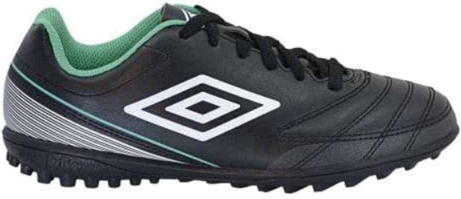 umbro youth soccer cleats