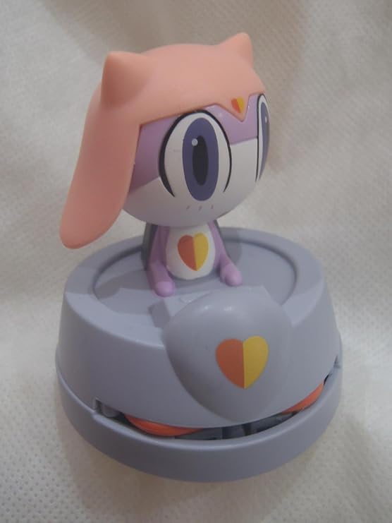 Amazon マクドナルド ハッピーセット ケロロ軍曹 プルル看護長 ミニカータイプ 高さ約７ｃｍ バッジ おもちゃ