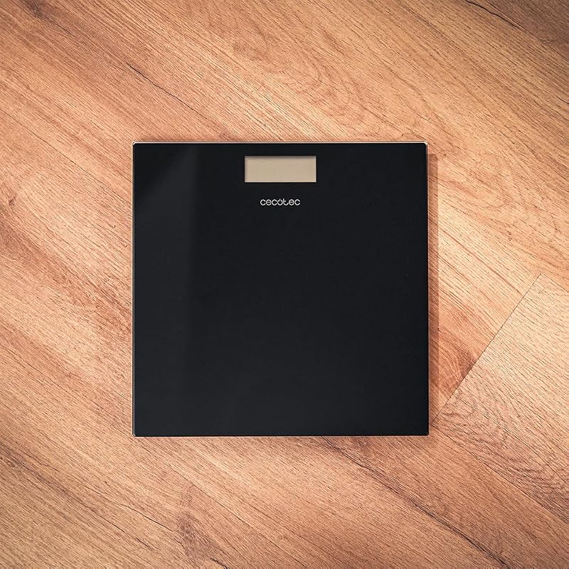 Bilancia da bagno digitale 30 x 30 cm Surface Precision. Design compatto, misurazioni precise, capacità massima 180 kg, accensione e spegnimento automatico, base antiscivolo, funziona a
