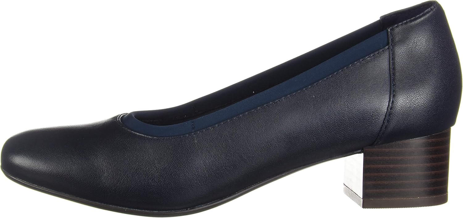 clarks chartli fame pump