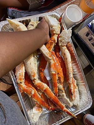 Buy Global Seafoods Alaskan Red King Crab Legs Jumbo 10 Lbs King Crab Online In Indonesia B00u1qw2f4
