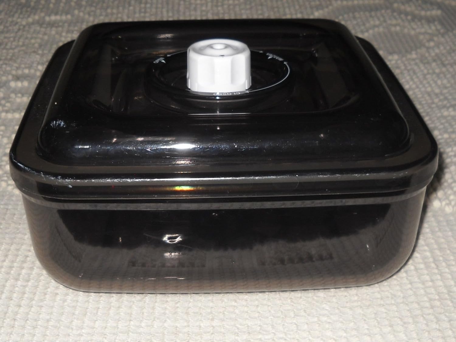 Foodsaver by Tilia 2 1/4 Quarts Quick Marinator Square Canister 663 Smoke