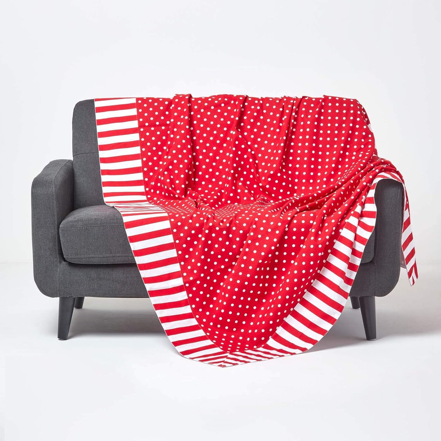 HOMESCAPES Decorative Throw 150 x 200 cm 60 x 79 Inch Red Polka