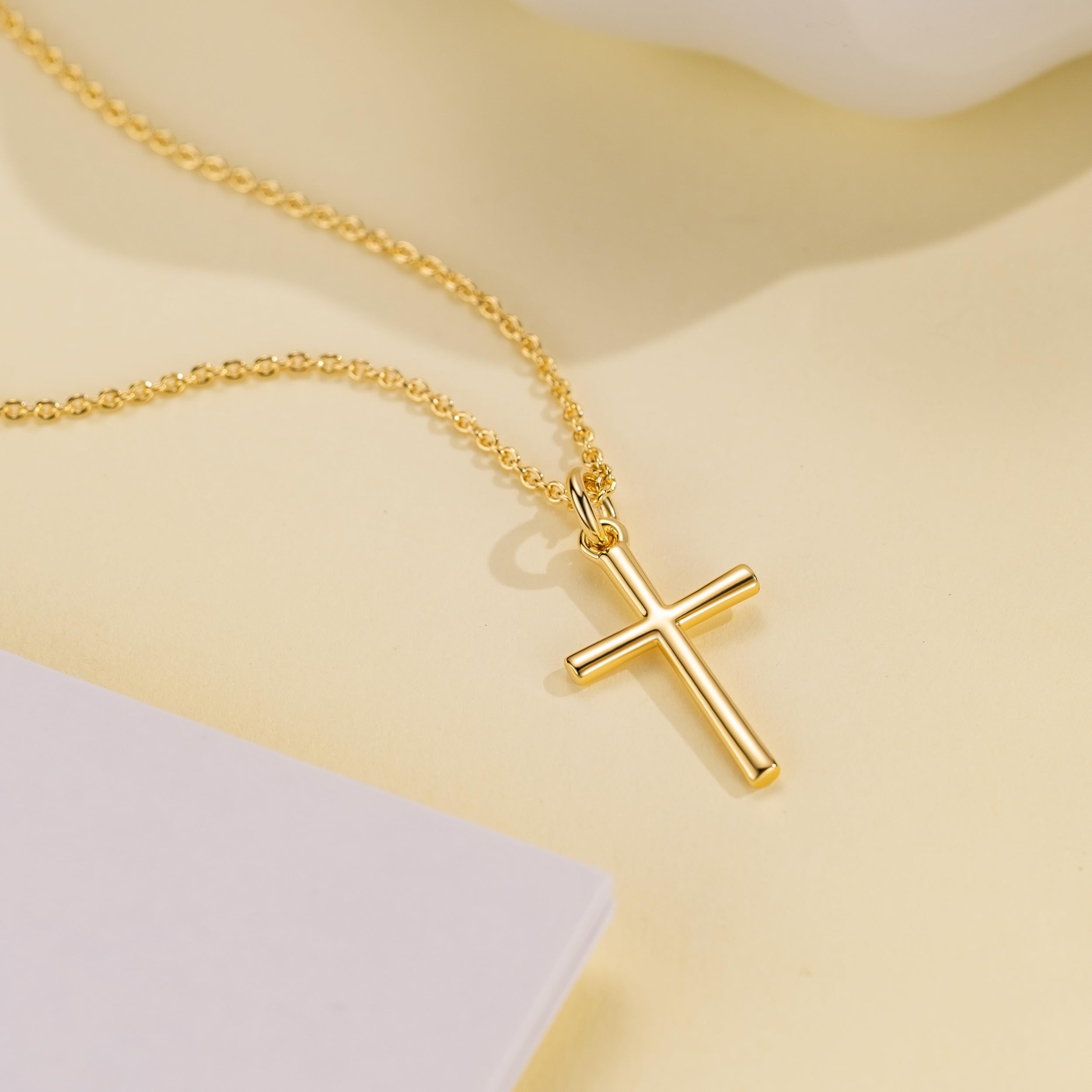 AMELINE 14K Gold Cross Necklaces for Women Gold Cross Chain Minimalist Pendant Small Necklace for Women Jewelry