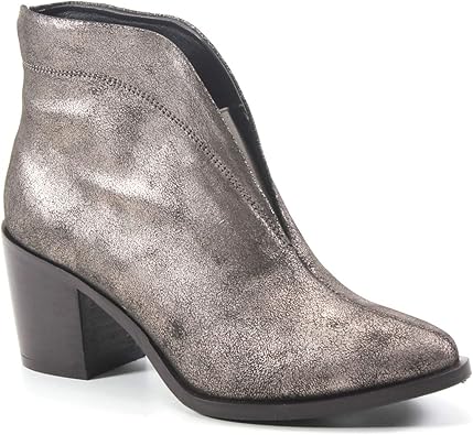 diba true stop by bootie