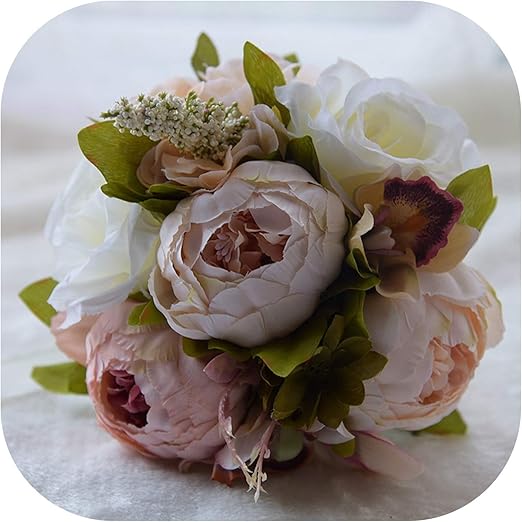 white hydrangea bridesmaid bouquet