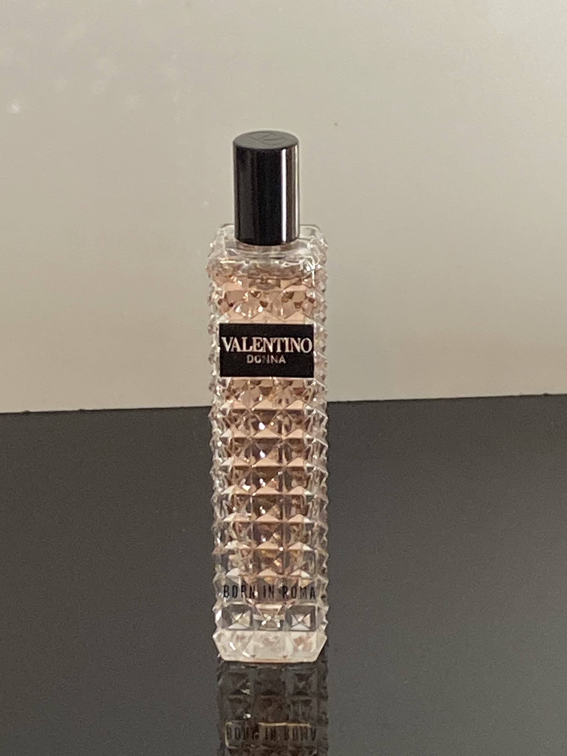 Valentino Donna Born In Roma Eau De Parfum Spray for Women 0.5 Ounce