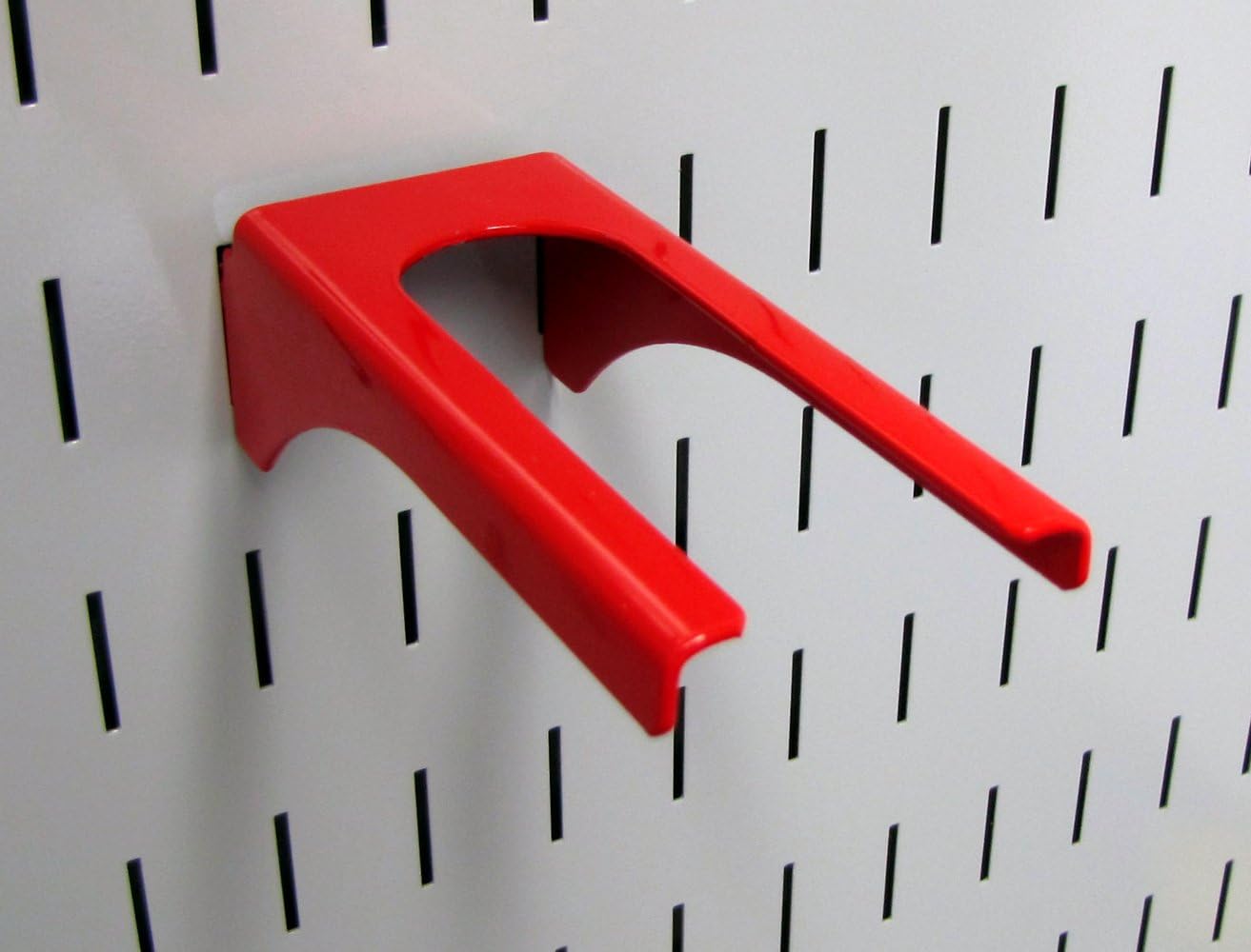 Wall Control Pegboard 11/4in Handle Pegboard Bracket