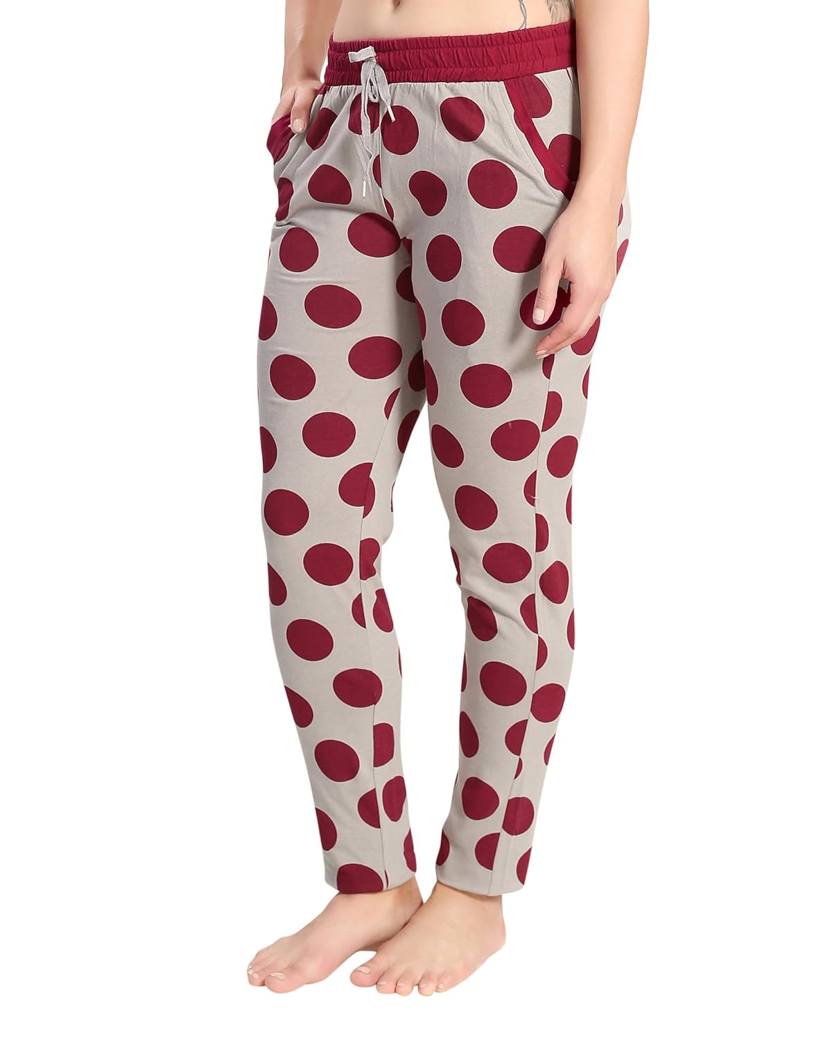 av2 women cotton solid jogger pyjama