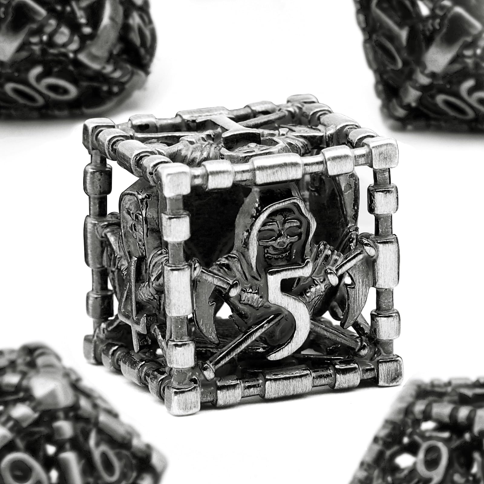 Dice Set for Dungeons and Dragons, ZHOORQI 7 Pcs/Set The Grim Reaper Metal Dice Set Polyhedral Dice for RPGs DND Gifts（S-Ancient Silver） — image 1